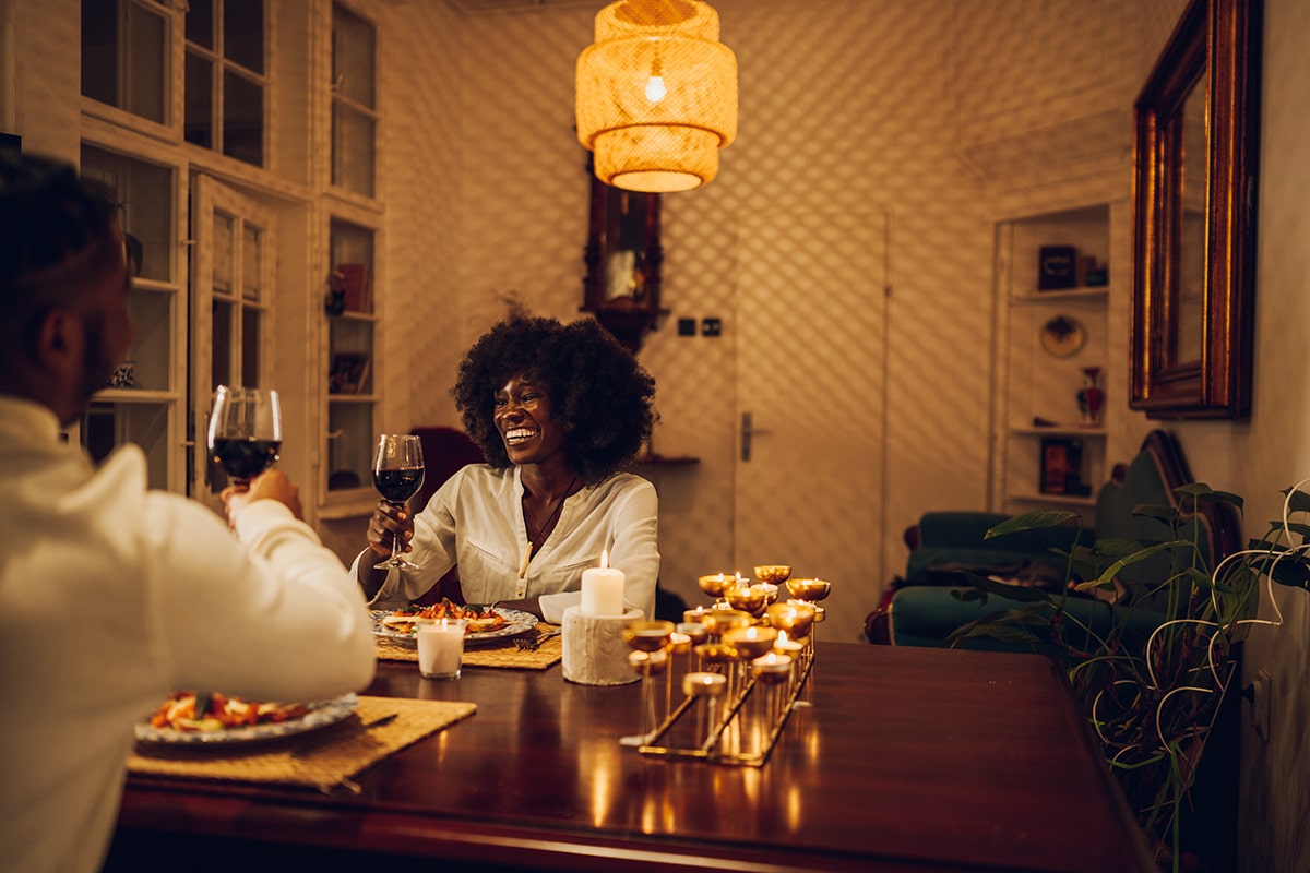 Late-Night Eats: Where to Dine After Midnight